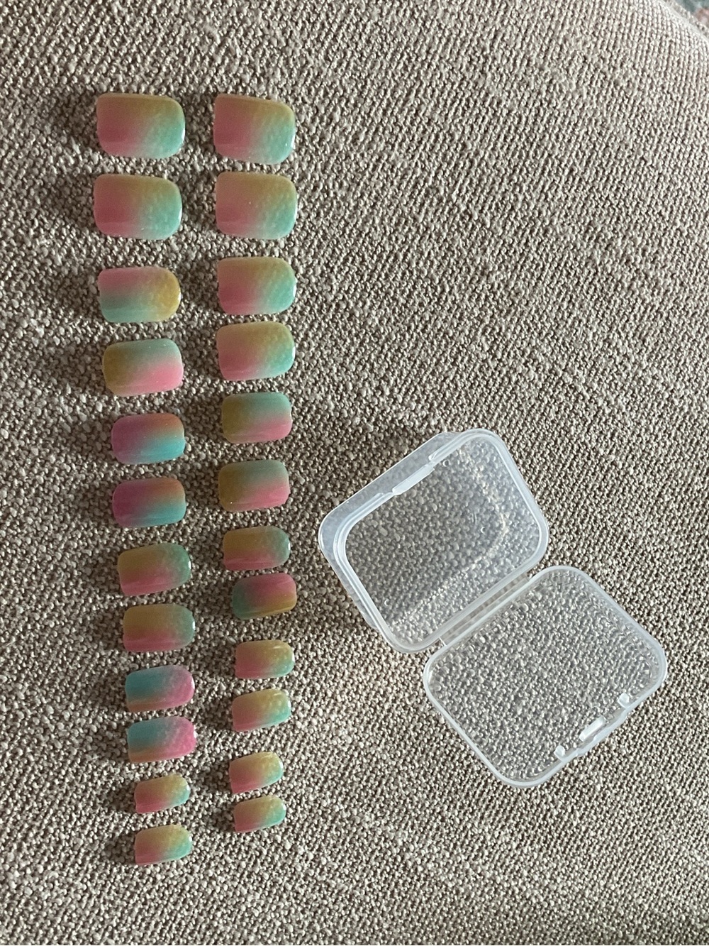 Multi-Color Pastel Ombre Press-On Nail Set - - Picture 2 of 8